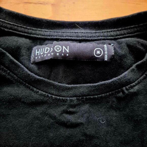 Mobbin Graphic Tee - Picture 3 of 3